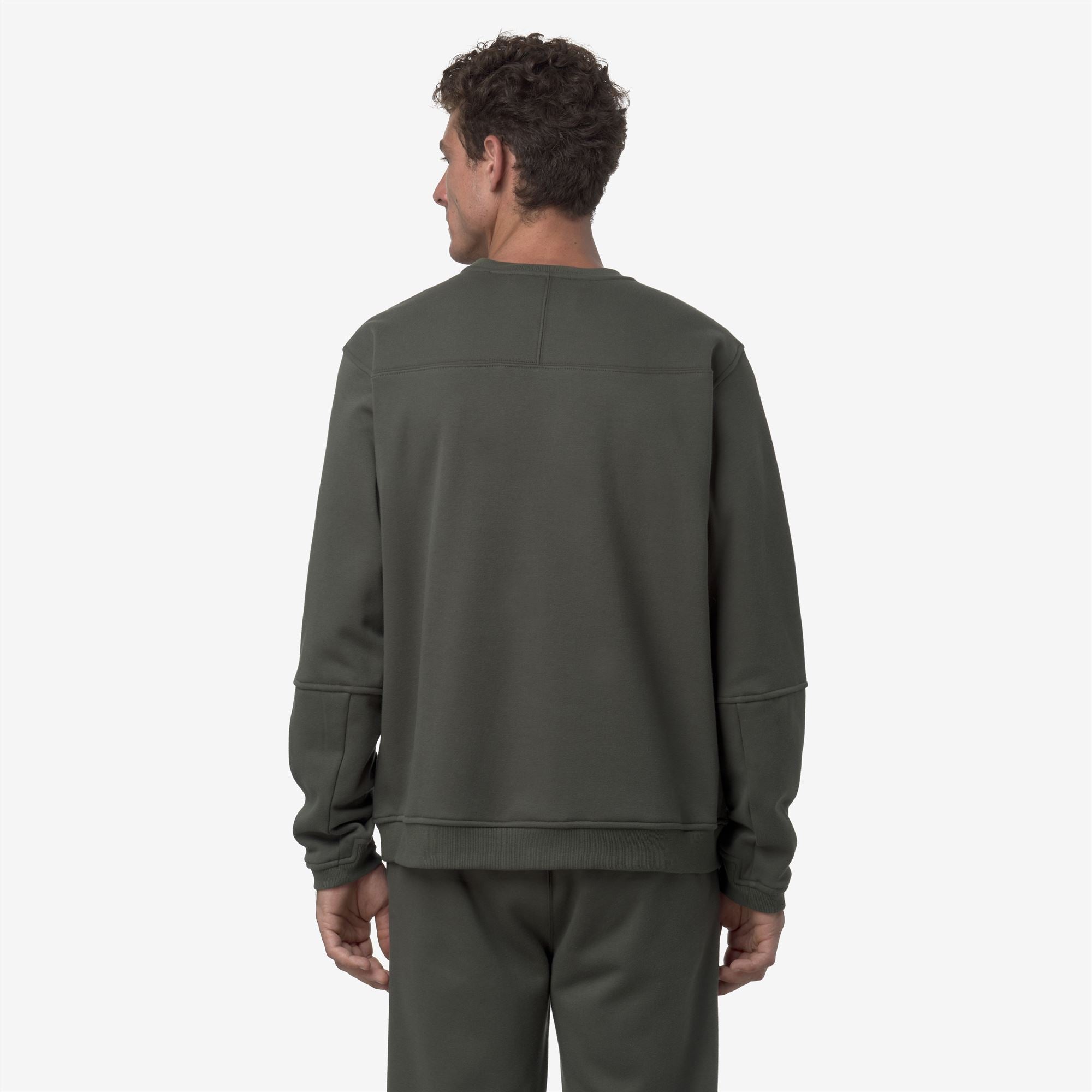 228 Green Dk Jungle 